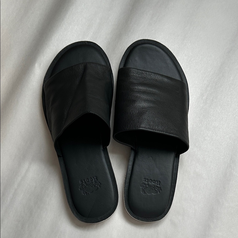 Roots Black Leather Slide Sandals